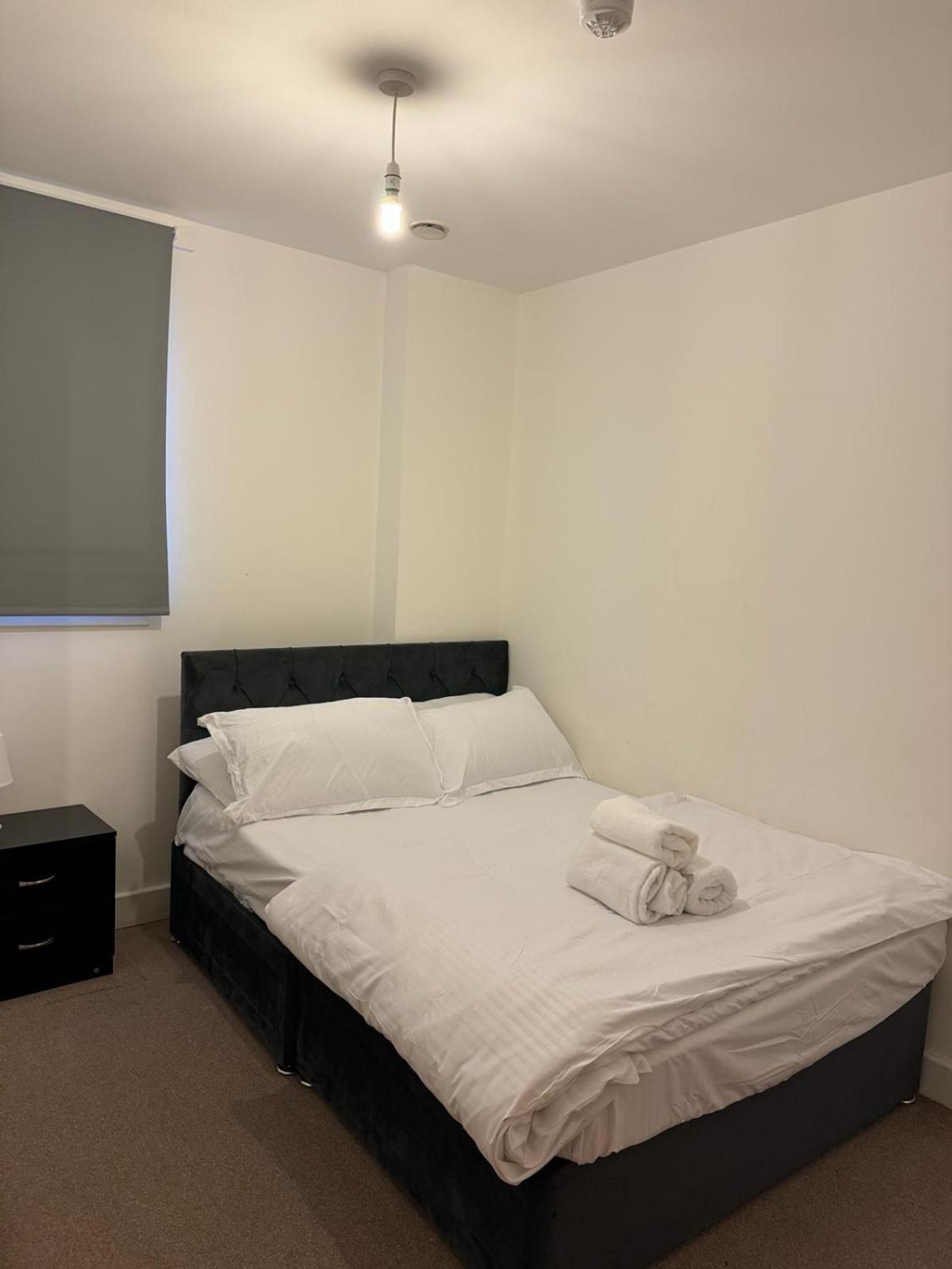 Spacious 2 Bedrooms Apartment In Stratford 伦敦 外观 照片