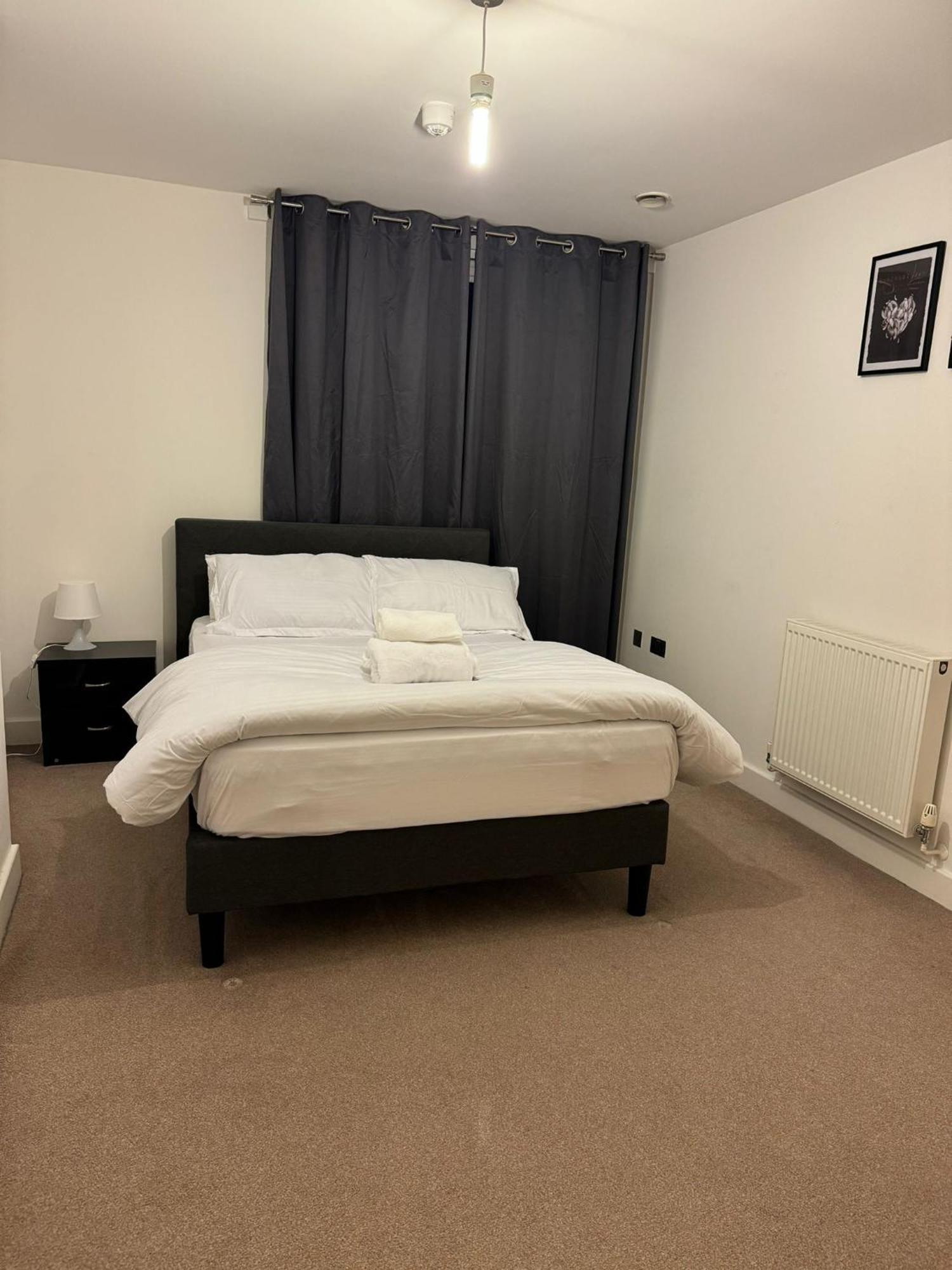 Spacious 2 Bedrooms Apartment In Stratford 伦敦 外观 照片